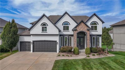 /international/us/16004-ballentine-street-overland-park-ks-110110334031/