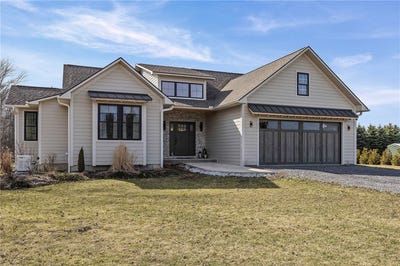 /international/us/4559-hoyt-road-skaneateles-ny-110106735705/