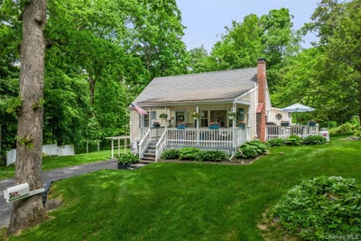 /international/us/23-cobey-terrace-poughkeepsie-ny-110108200834/