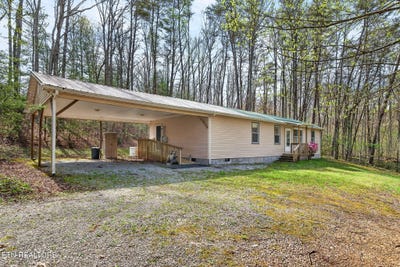 /international/us/4067-blaylock-rd-crossville-tn-110107799158/