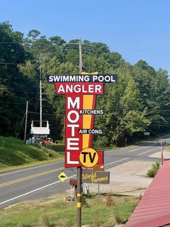 /international/us/10070-albert-pike-road-royal-ar-110108141282/