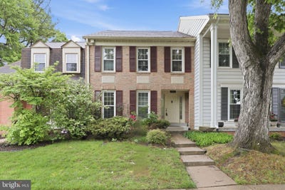 /international/us/4630-luxberry-drive-fairfax-va-110108023264/