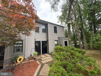 /international/us/502-bromley-estate-pine-hill-nj-110101527596/