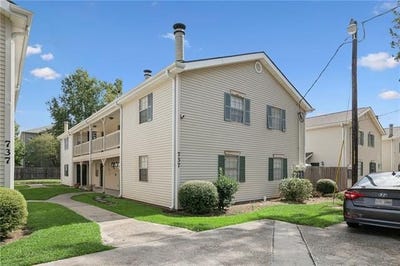/international/us/737-heavens-drive-mandeville-la-110102824049/
