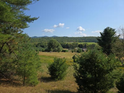 /international/us/00-nys-route-9n-jay-ny-110095551518/