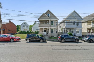 /international/us/244-park-place-schenectady-ny-110108856964/