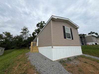 /international/us/66-gayle-ave-lot-82-washington-pa-110119597613/