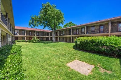 /international/us/1226-baylor-avenue-waco-tx-110100769577/