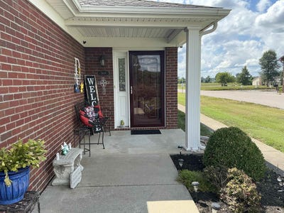 /international/us/7448-brycen-lane-evansville-in-110101298273/