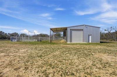/international/us/14725-highway-183-n-may-tx-110104900485/