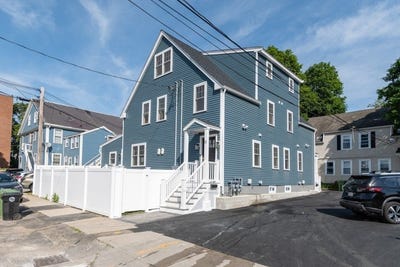 /international/us/12-cuba-street-watertown-ma-110100470031/