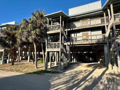 /international/us/11-old-mill-dr-cedar-key-fl-110103969419/