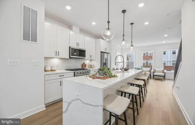 /international/us/2042-henson-norris-street-rockville-md-110120020350/