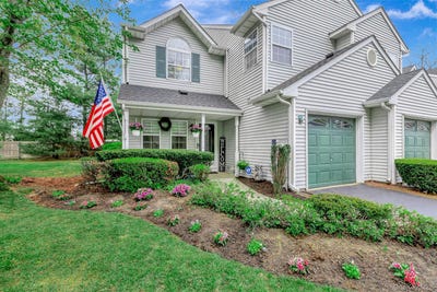/international/us/1-plantation-drive-hauppauge-ny-110107992752/