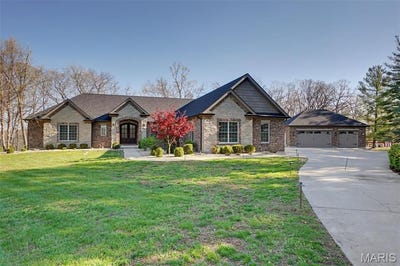 /international/us/353-callaway-ridge-drive-defiance-mo-110103127688/