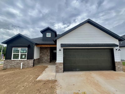 /international/us/1367-n-harper-ridge-drive-republic-mo-110090949596/