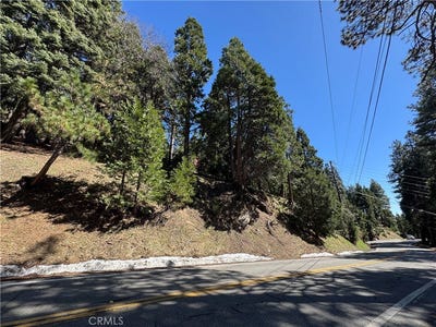 /international/us/north-road-twin-peaks-ca-110120038590/
