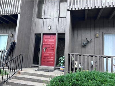 /international/us/423-w-104th-street-kansas-city-mo-110107377443/