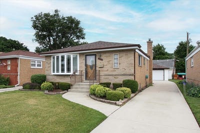 /international/us/3705-sarah-street-franklin-park-il-110108681869/