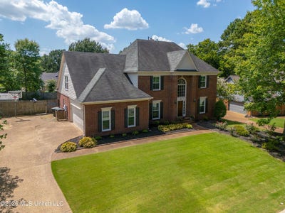 /international/us/947-valleyview-lane-collierville-tn-110109873676/