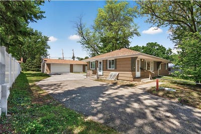 /international/us/9032-morgan-avenue-s-bloomington-mn-110108192235/