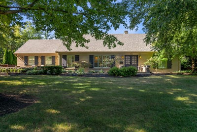/international/us/712-burkshire-drive-lexington-ky-110110362413/