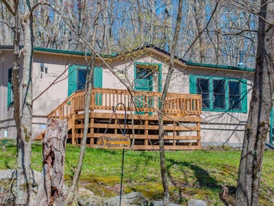 /international/us/395-woodbine-drive-terra-alta-wv-110107700554/