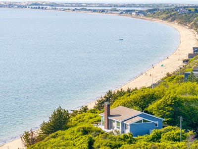 /international/us/31-bay-view-road-truro-ma-110100552437/