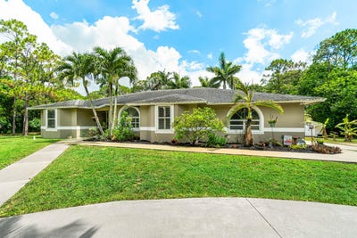 /international/us/18429-49th-street-n-loxahatchee-fl-110100317702/
