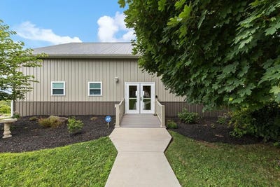 /international/us/4-coventry-rd-valley-grove-wv-110119581191/