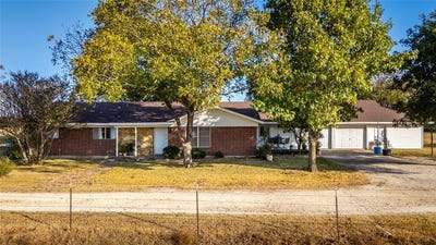 /international/us/4045-county-road-212-alvarado-tx-110103263379/
