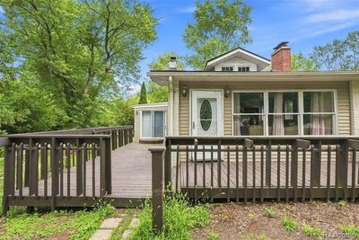 /international/us/5607-loveland-street-west-bloomfield-twp-mi-110119572411/