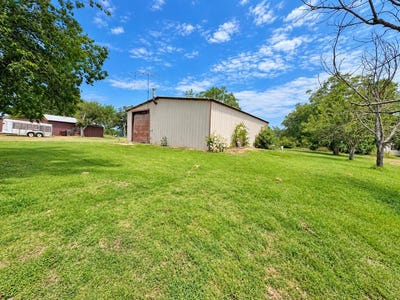 /international/us/1438-hurst-road-axtell-tx-110110175472/