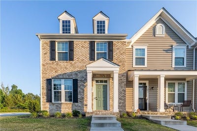 /international/us/281-goldenstar-lane-portsmouth-va-110108391776/