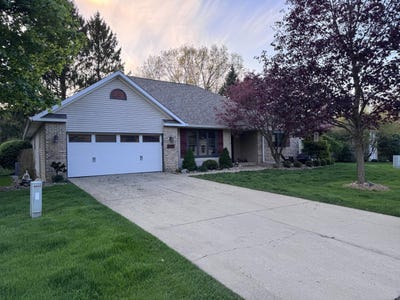/international/us/8127-robinbrook-street-richland-mi-110106201335/