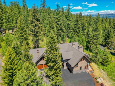 /international/us/1642-lakeridge-drive-mccall-id-110108257175/