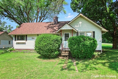 /international/us/4713-mccullom-lake-road-mchenry-il-110101190793/