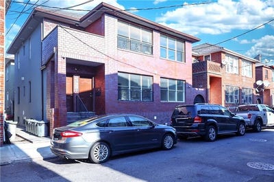 /international/us/11-brighton-10th-path-brooklyn-ny-110098241487/