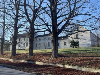 /international/us/30-liberty-street-south-berwick-me-110107398758/