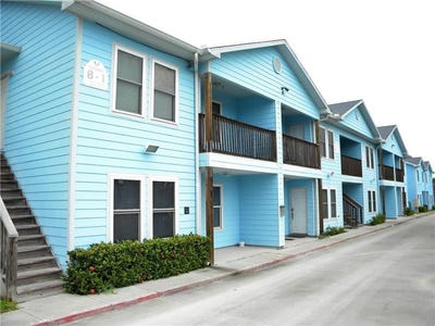 /international/us/1634-14th-street-corpus-christi-tx-110100452041/