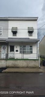 /international/us/127-s-broad-mountain-avenue-frackville-pa-110119903242/