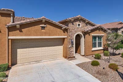 /international/us/30740-s-sand-hurst-lane-oracle-az-110109299539/