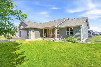 /international/us/1607-mallard-avenue-baldwin-wi-110108571946/