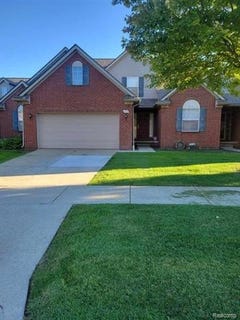 /international/us/2732-bluewater-street-ypsilanti-twp-mi-110120450257/