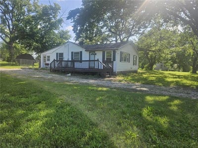 /international/us/1804-e-oak-street-fort-scott-ks-110100261654/
