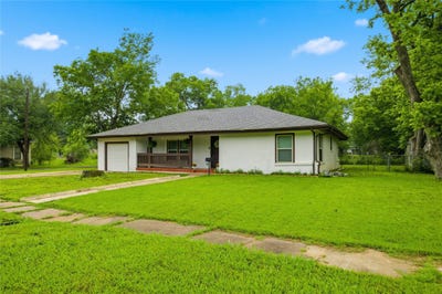 /international/us/448-w-waco-avenue-cooper-tx-110107684285/