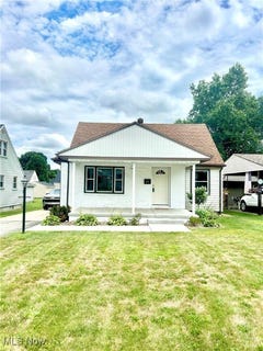 /international/us/570-idora-lane-struthers-oh-110101025245/