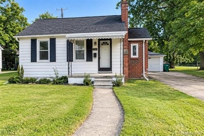 /international/us/14916-crescentwood-avenue-eastpointe-mi-110110308173/