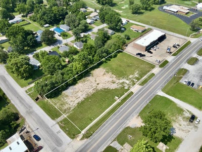 /international/us/1302-w-broadway-street-bolivar-mo-110100089013/