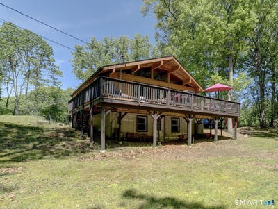 /international/us/3-little-lane-mansfield-ct-110108355676/